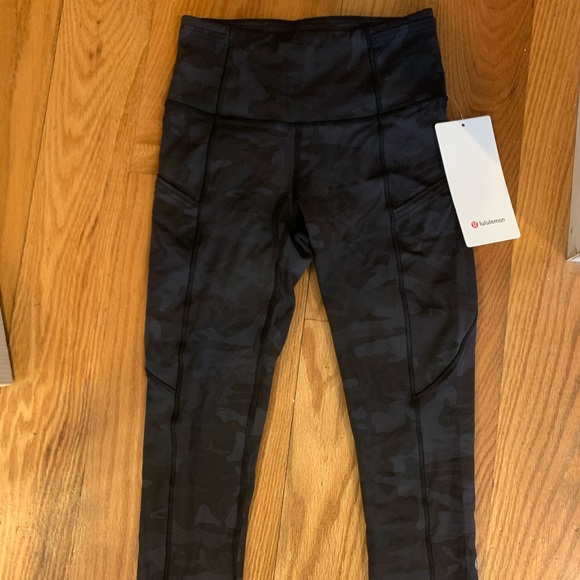 Fast and free HR crop 19” camo - Picture 4 of 7